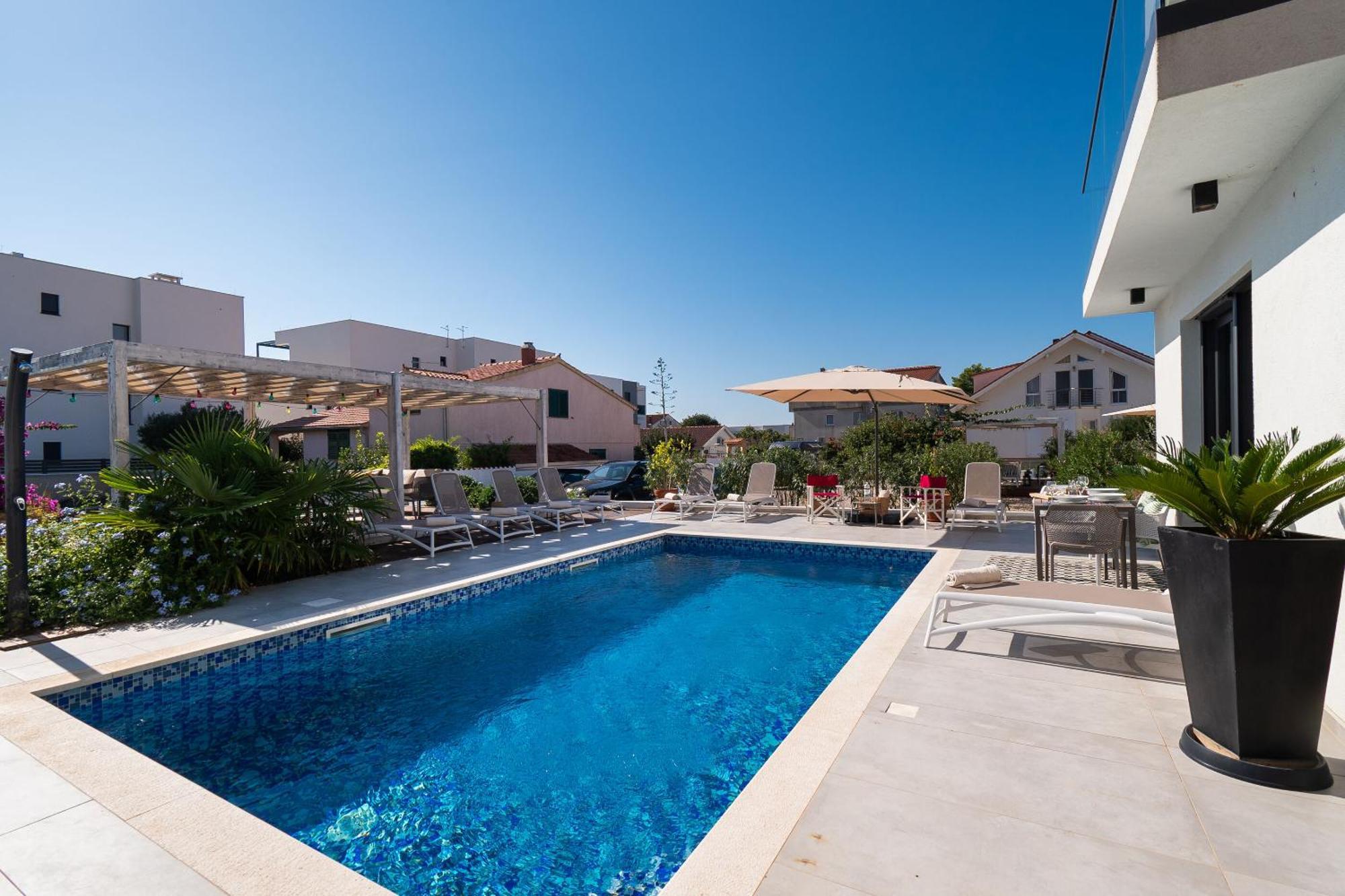 סרימה Apartments Villa Adriana II מראה חיצוני תמונה