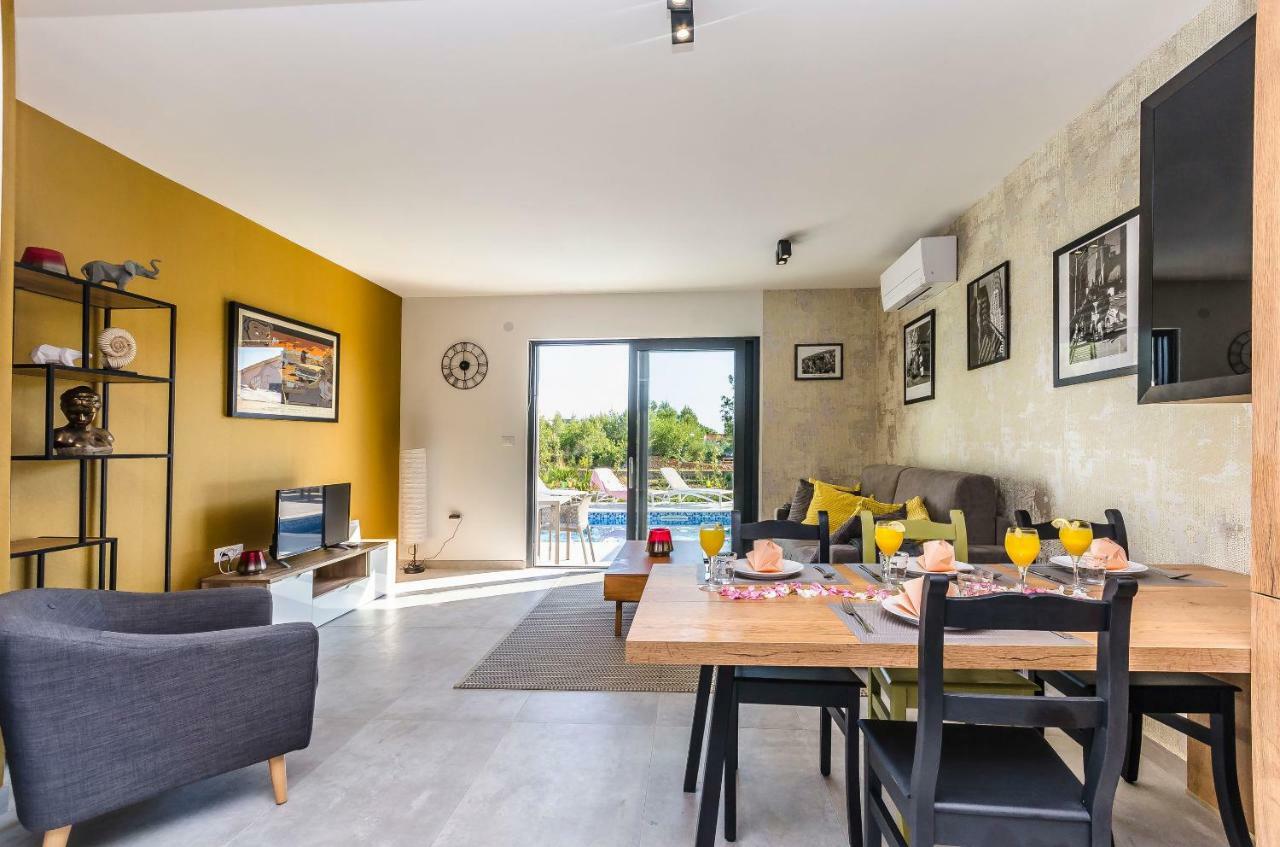 סרימה Apartments Villa Adriana II מראה חיצוני תמונה