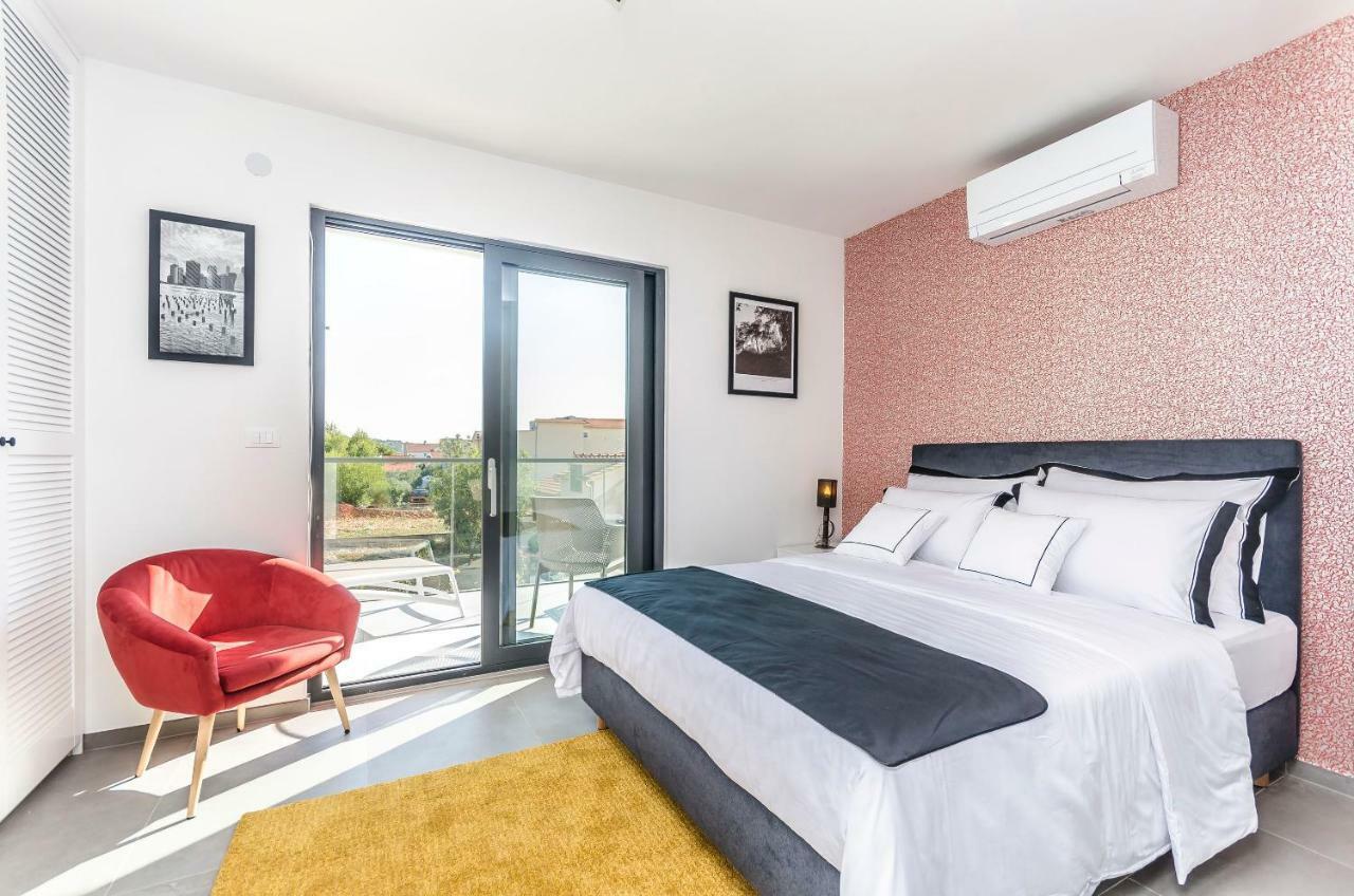סרימה Apartments Villa Adriana II מראה חיצוני תמונה