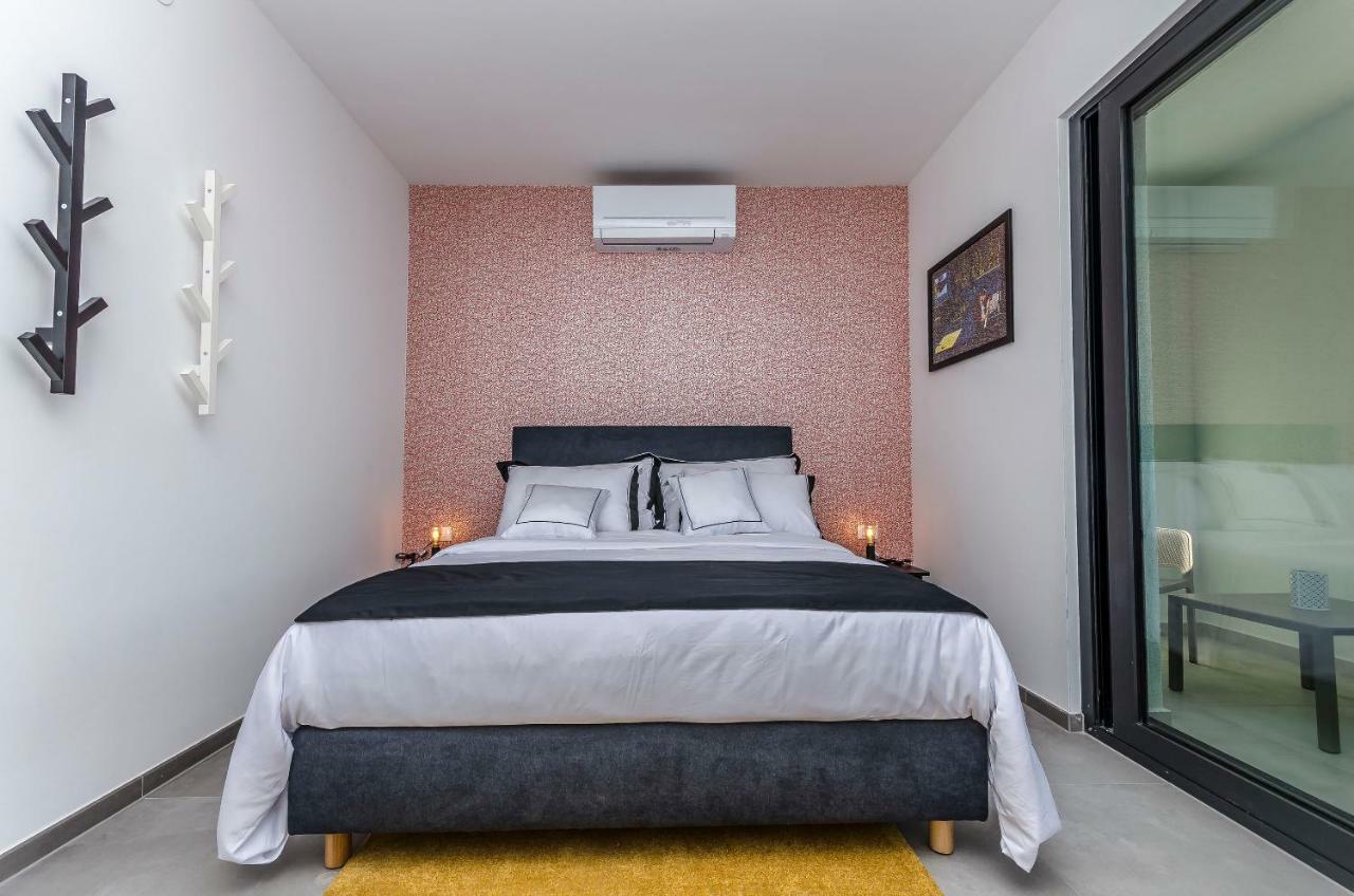 סרימה Apartments Villa Adriana II מראה חיצוני תמונה
