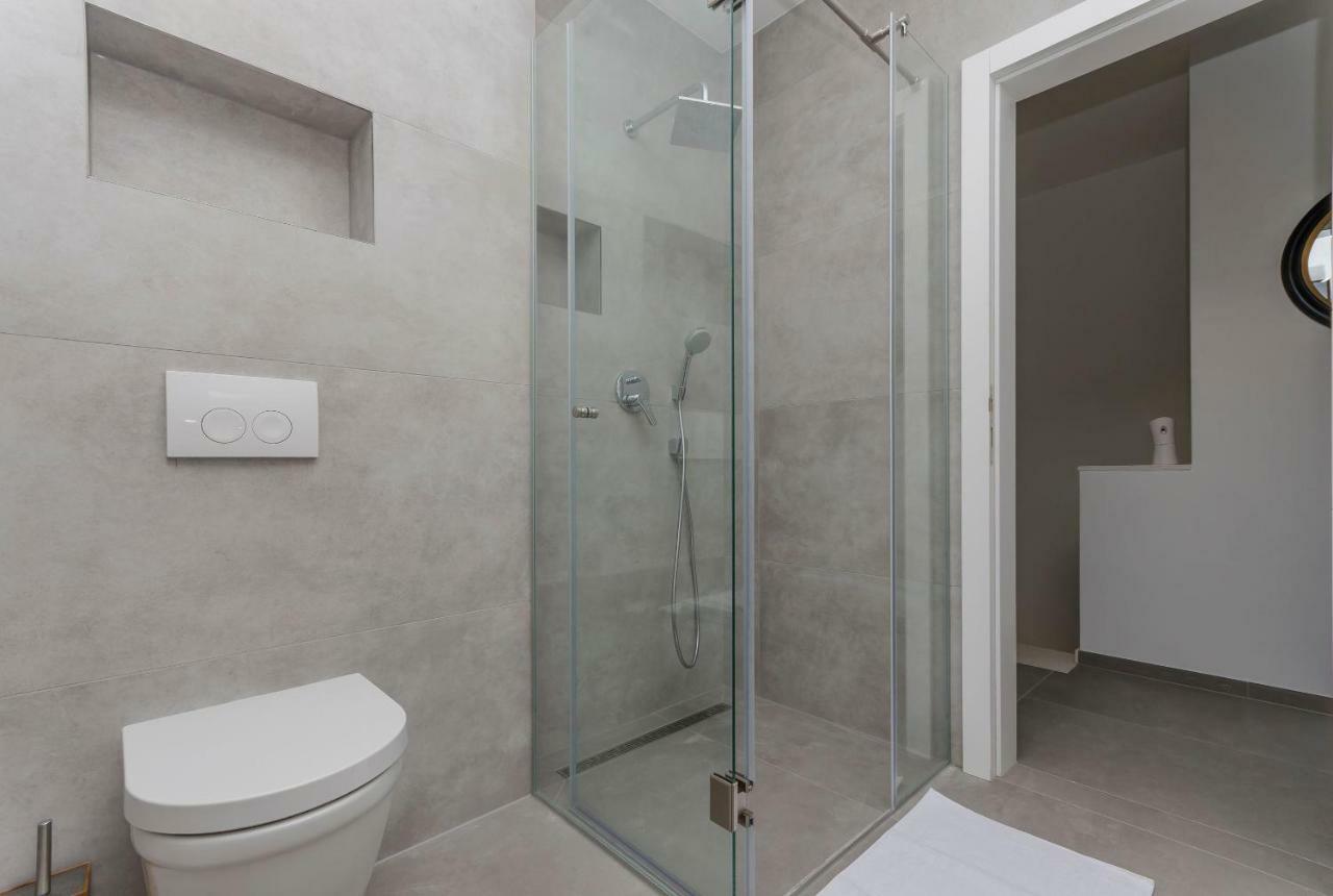 סרימה Apartments Villa Adriana II מראה חיצוני תמונה